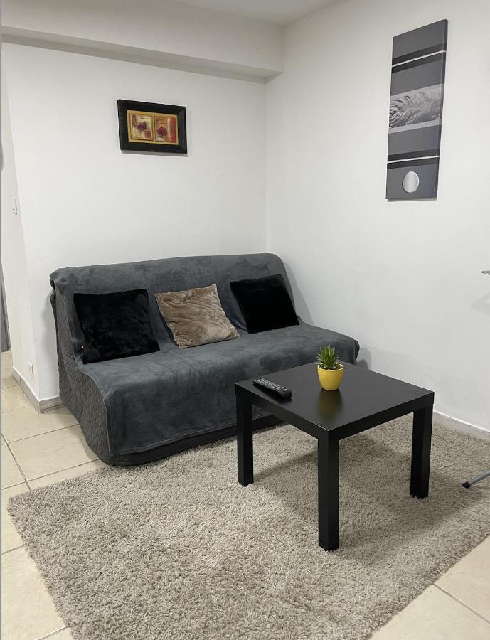 Appartement Cosy Au Coeur Du Panier Marseille Bagian luar foto